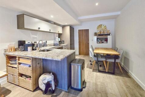 Kitchen Dining Space