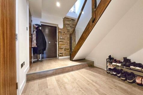 Large Entrance Hall
