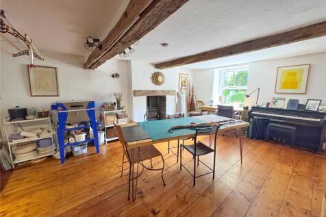 Dining/Craft Room