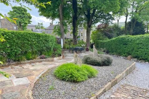 Pleasant Gardens
