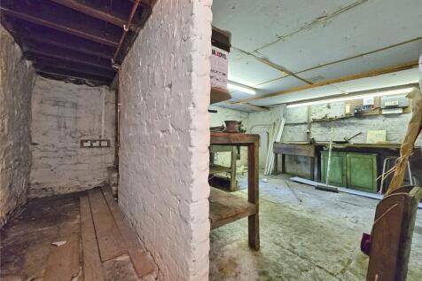 Spacious Cellar