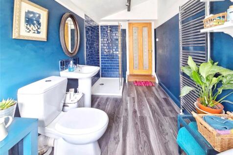 Four-Piece Bathroom