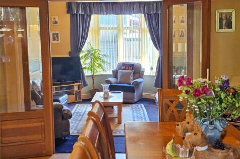 Dining/Living Room
