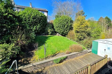 Lawned Garden