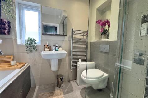 4 Pice Bathroom
