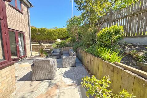 Rear Gardn