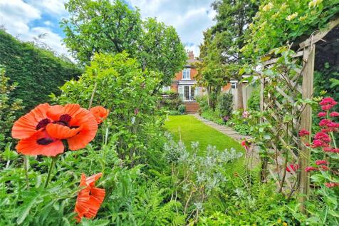 Lush Gardens