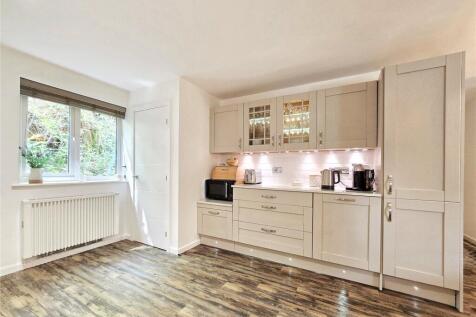Bright Kitchen