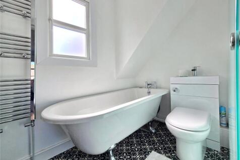 En-Suite Bathroom
