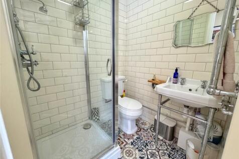 Annex Shower Room