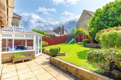 Sunny Rear Gardens