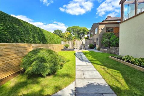 Private Gardens