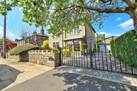 Gated Driveway