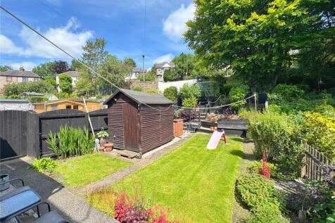 Large Rear Garden