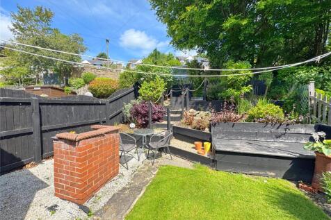 Large Rear Garden