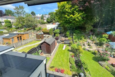 Large Rear Garden
