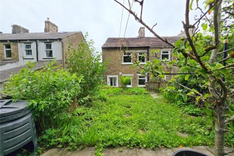 Rear Lawn Garden