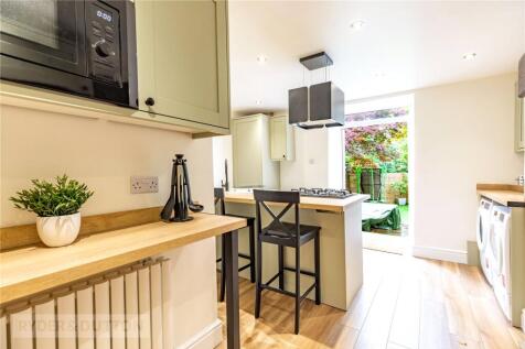 Fitted Kitchen
