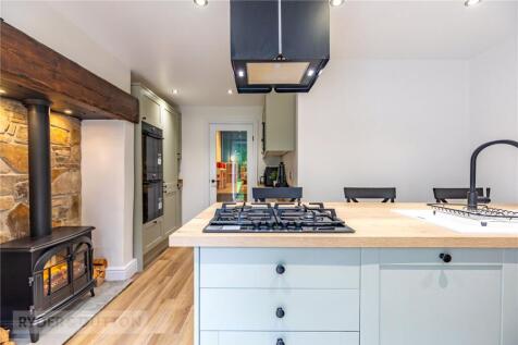 Fitted Kitchen