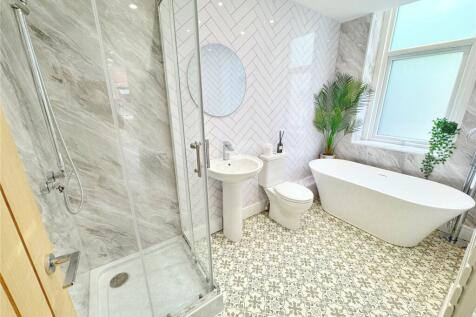 4 Piece Bathroom