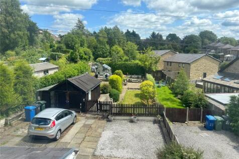 Parking &amp; Gardens