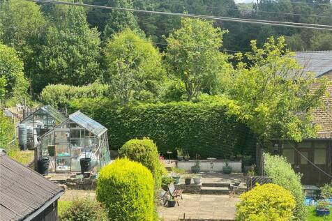 Lush Gardens