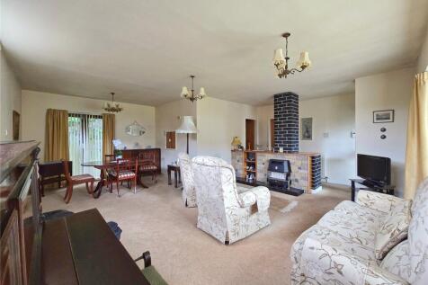 Lounge Dining Room
