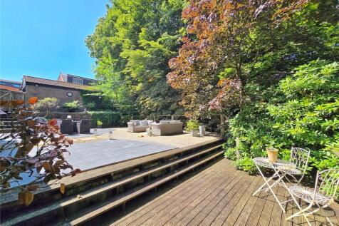 Two-Tiered Patio