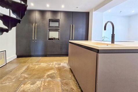 Quality Kitchen