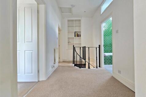 Spacious Landing