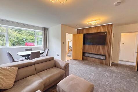 Living/ Dining Room