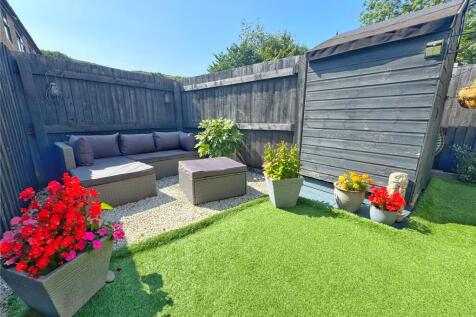 SW Facingrear Garden