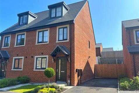 Townhouse &amp; Driveway