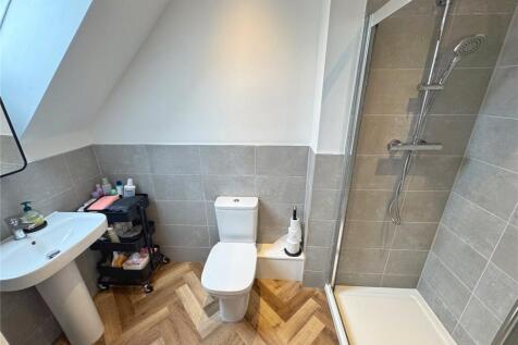 Master En-Suite
