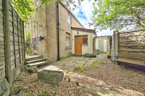 Rear Utility Room