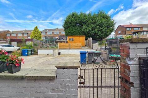 Parking &amp; Rear Patio