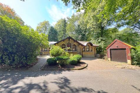 Detached Gatehouse