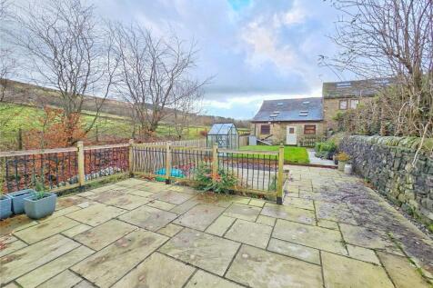 Patio &amp; Lawn Gardens