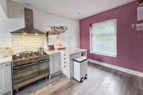 Fitted Kitchen