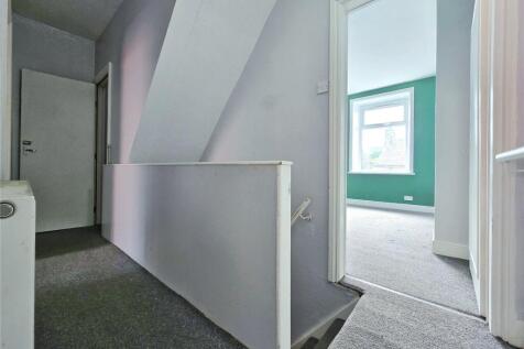 Firts Floor Landing