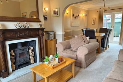 Lounge Dining Room