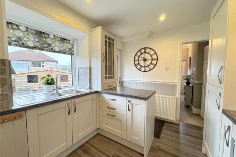 Rear Bay Window