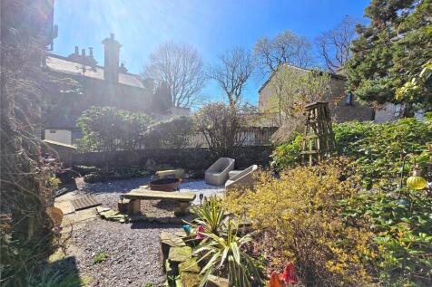 Rear Gardens
