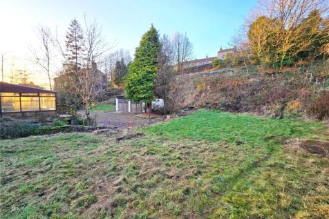 Side &amp; Rear Gardens