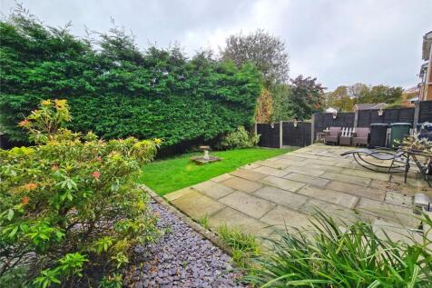 Rear Patio &amp; Lawn