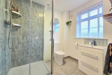 Jack &#39;n Jill Shower