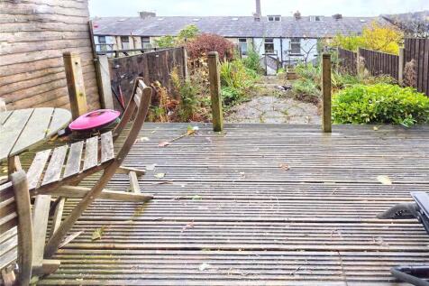 Decked Patio Gardens