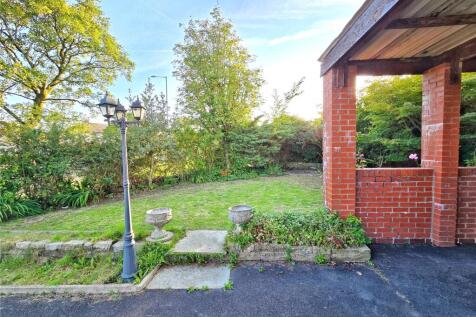 Side Gardens