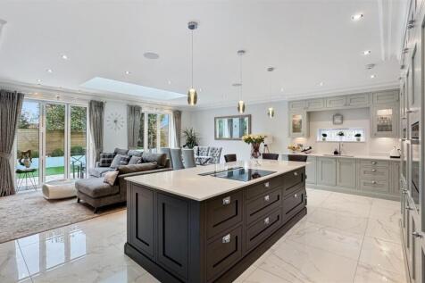 Open Plan Room