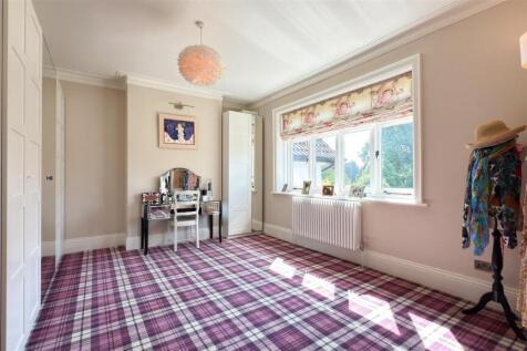 Main Bedroom Dressing